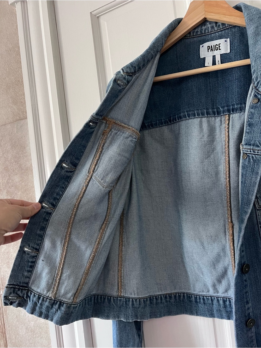 PAIGE Light Wash Blue Denim Jacket Large - Picture 3 of 9